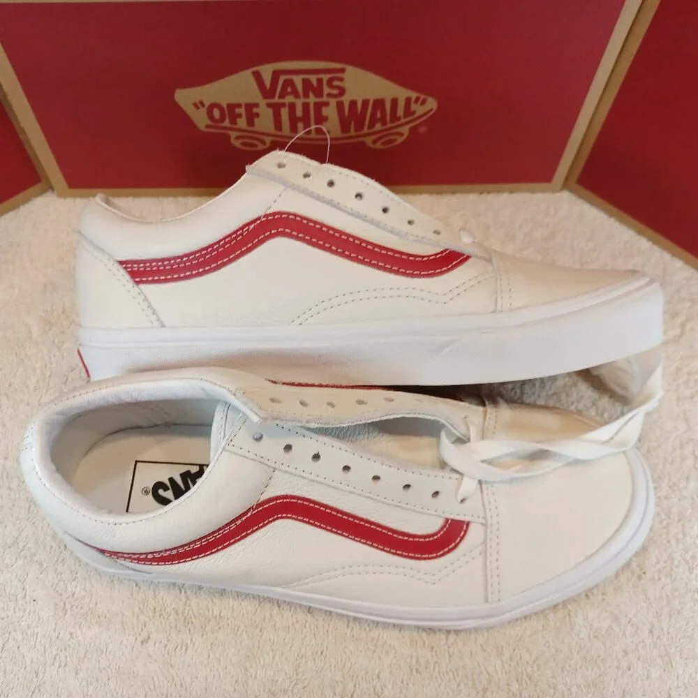 Vans Men's 7/Women's 8.5 Old Skool Leather Pop White/Chili Pepper VN0A5AO92HL
